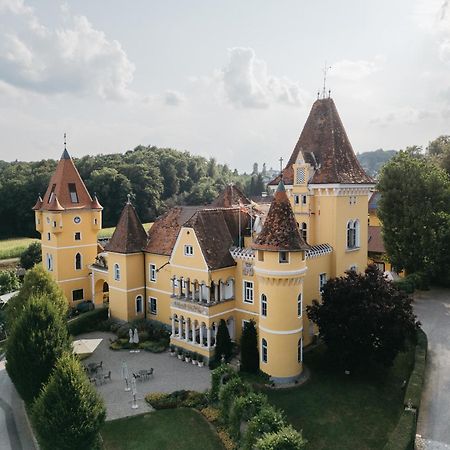 Georgi Schloss - Boutique Hotel Ehrenhausen Eksteriør billede