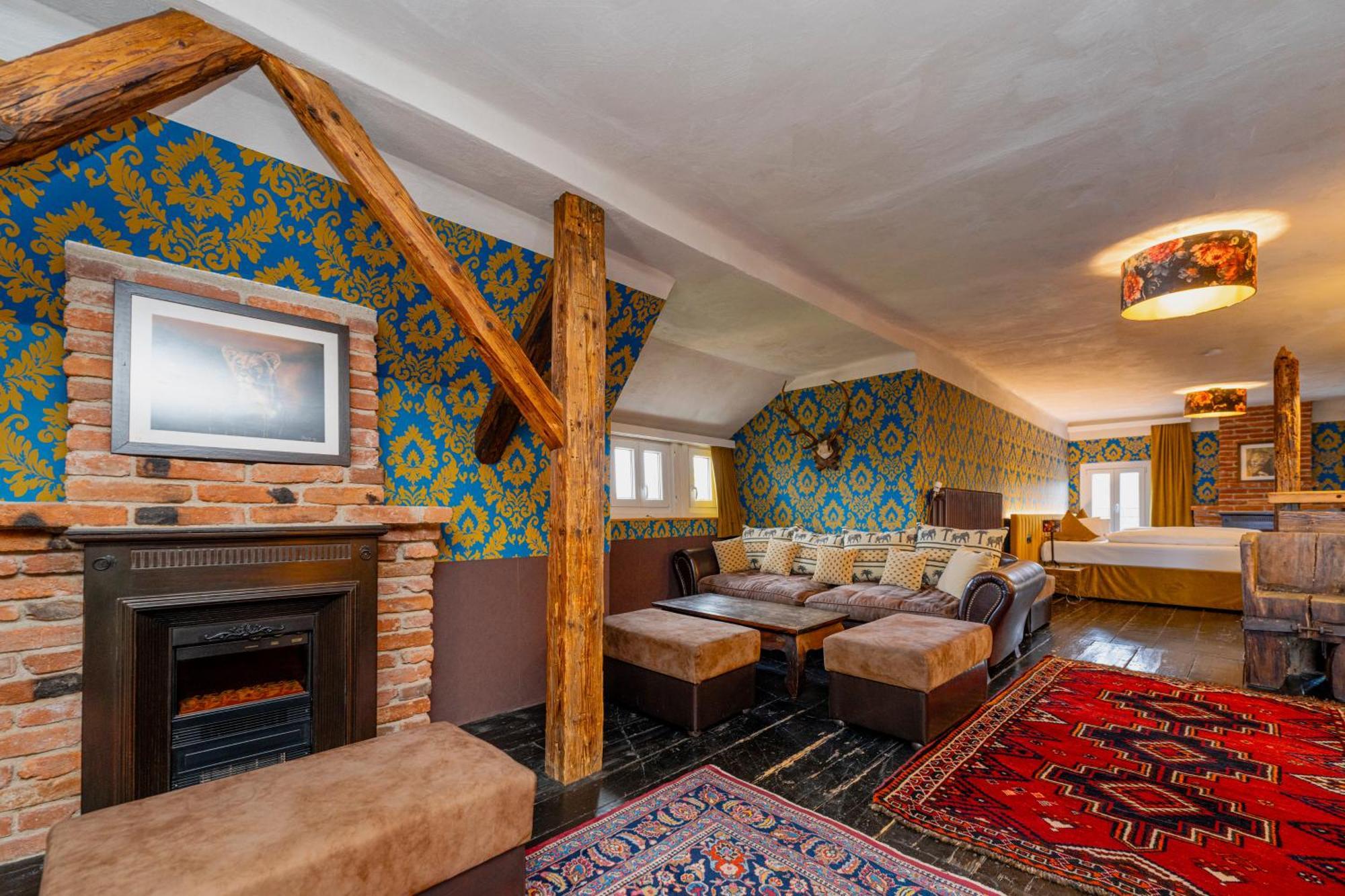 Georgi Schloss - Boutique Hotel Ehrenhausen Eksteriør billede